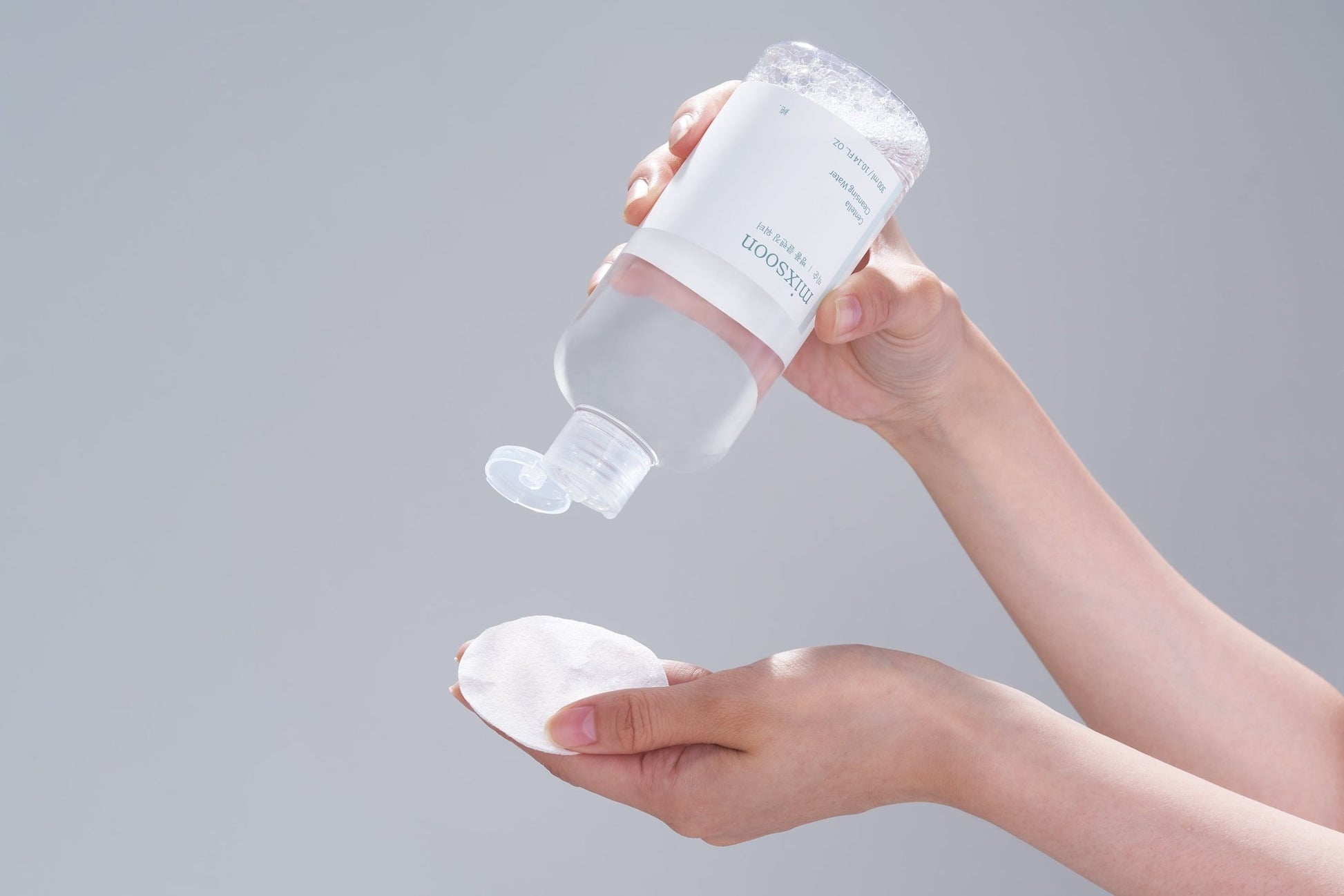 Centella Cleansing Water [300ml] - Mixsoon DE Official Store